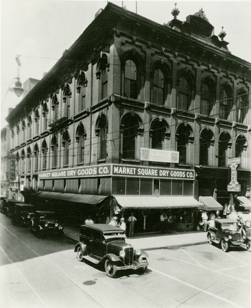 Market Square Dry Goods Company Miniaturansicht
